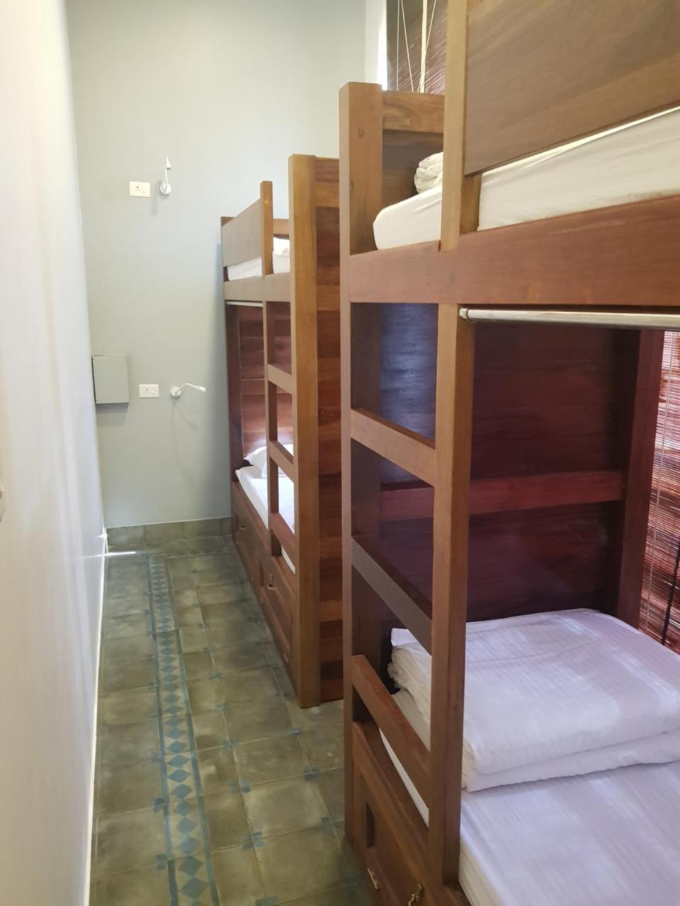 פונדיצ'רי Micasa Hostels מראה חיצוני תמונה